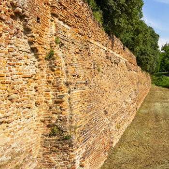 Ferrara's Walls